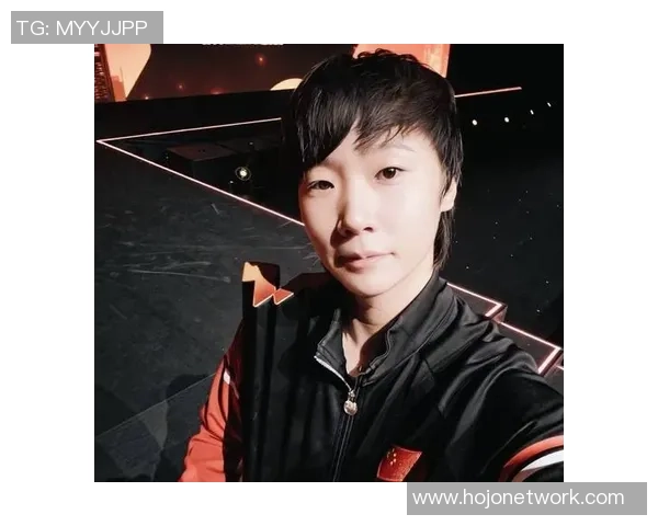 WTT香港总决赛丨王曼昱卫冕张本夺冠！林诗栋六败于张本负重致远，细究原因至少有两大硬伤！-乒乓国球汇